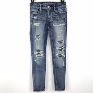 AMERICAN EAGLE | super super stretch cropped jegging  size 4